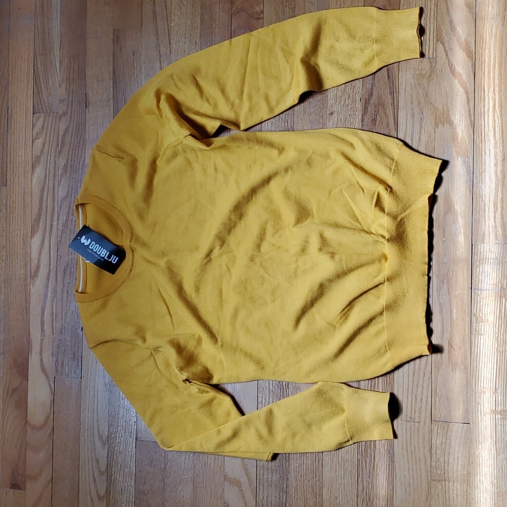 Yellow Crew neck sweater Size XL